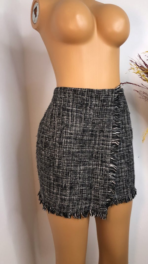 Mercy 525 Skirt Size 6 - Image 3
