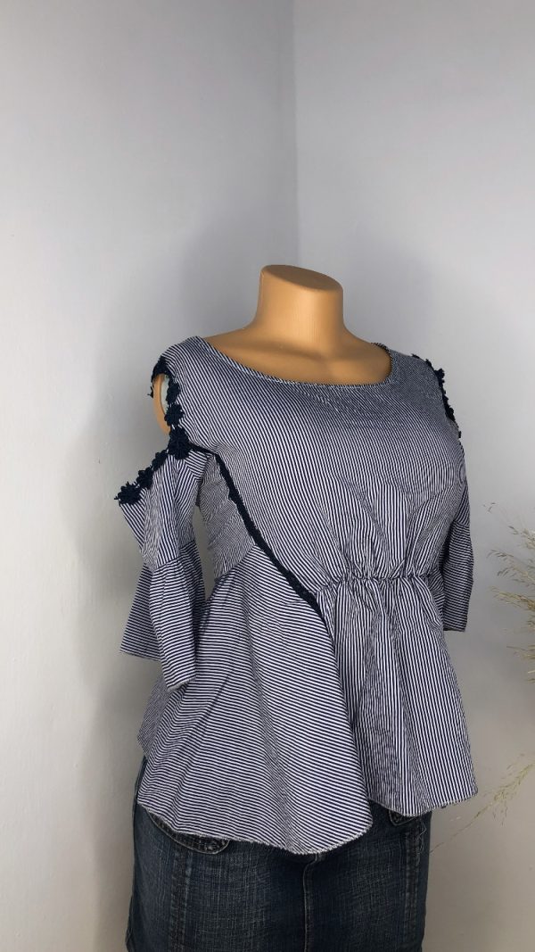 Hanna 571 blouse Size 12 - Image 3