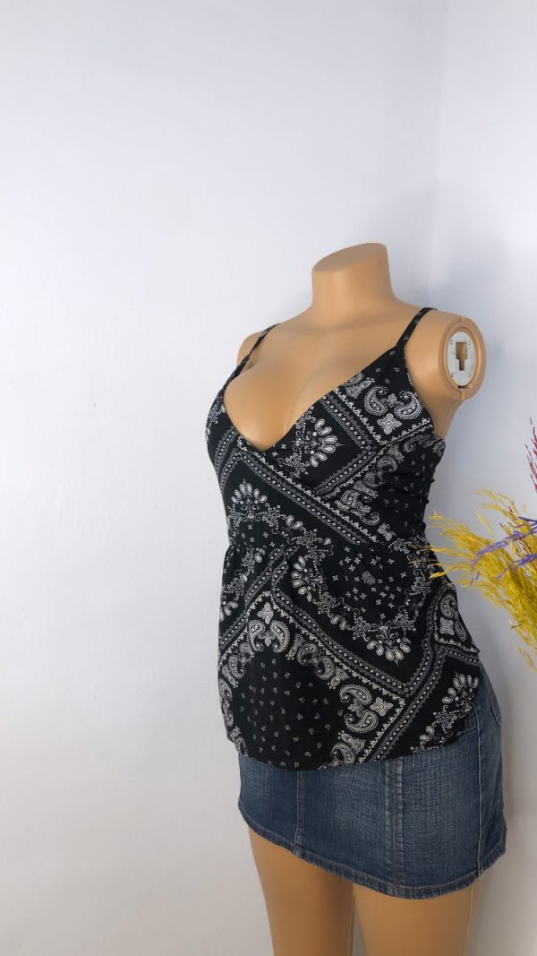 Shile Tiny Strap Top Size 10 - Image 3