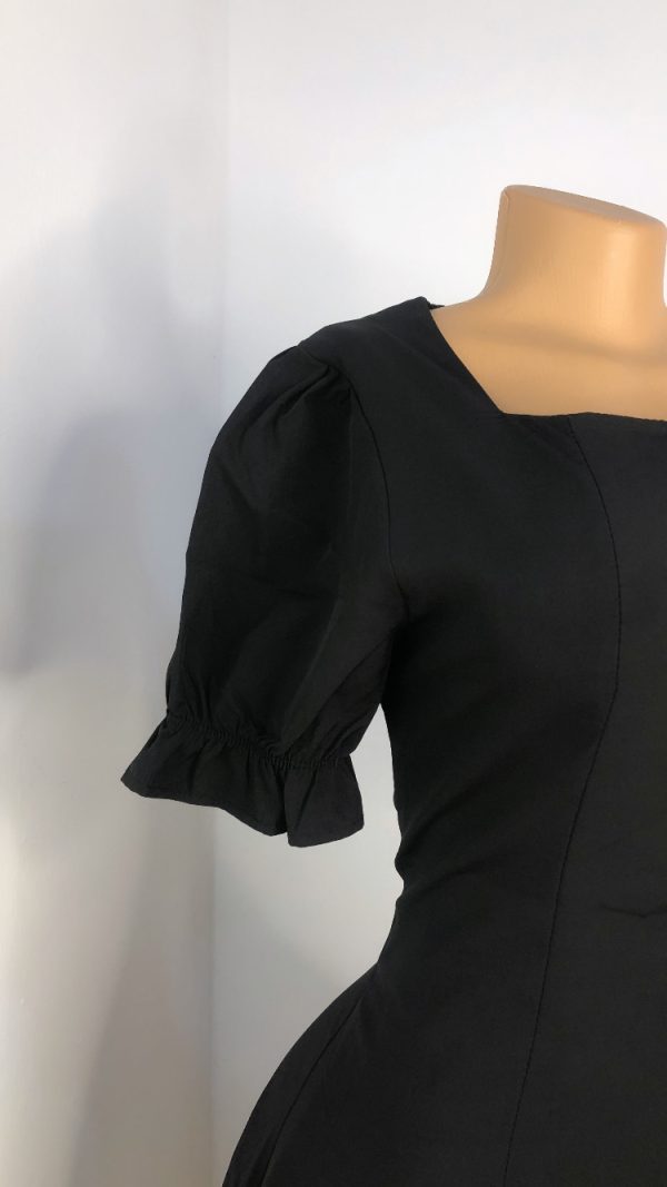 Debby 240 Black Gown Size 6/8 - Image 2