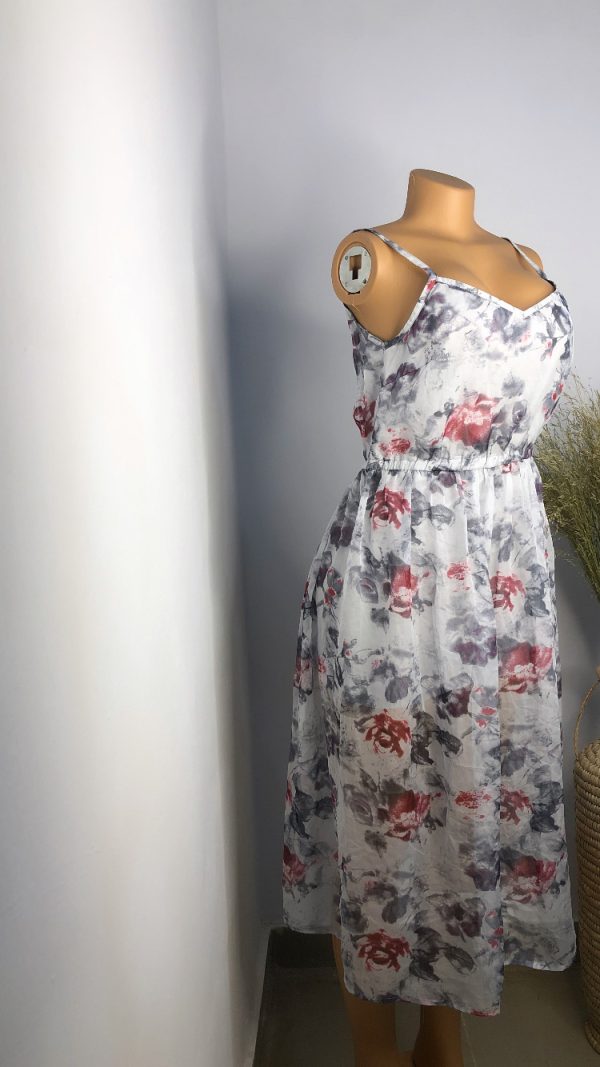 Pelumi 220 Beach Dress Size 6 - Image 3