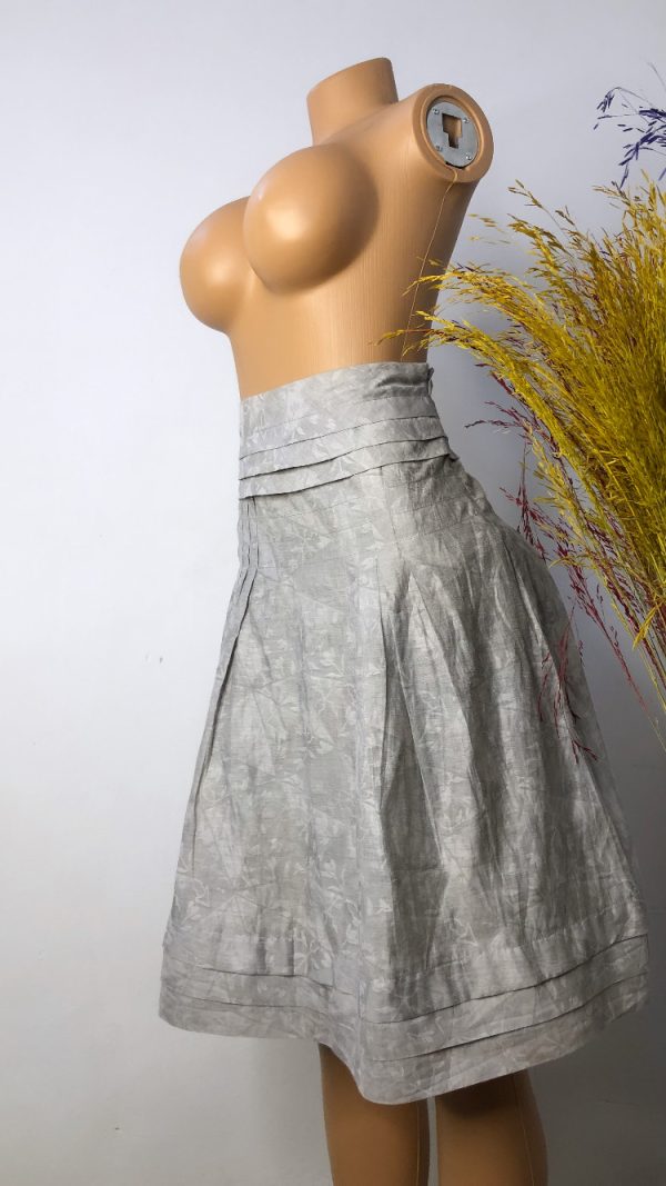 TAB 080 SKIRT SIZE 10