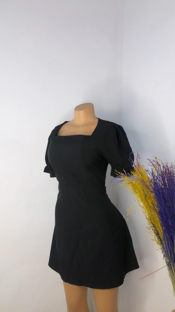 Debby 240 Black Gown Size 6/8 - Image 3