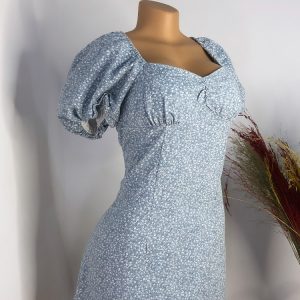 Allison 762 Size 6